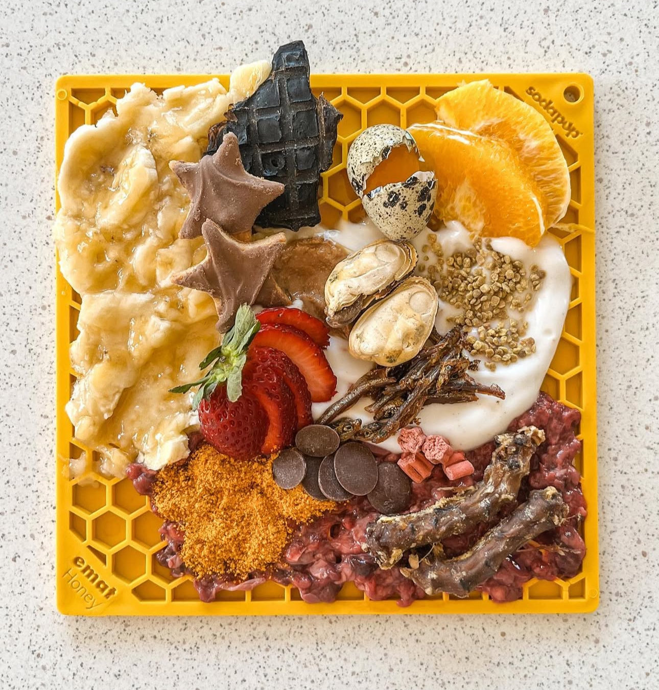 Tapis de léchage- Emat puzzle - Ruche Jaune - Soda Pup